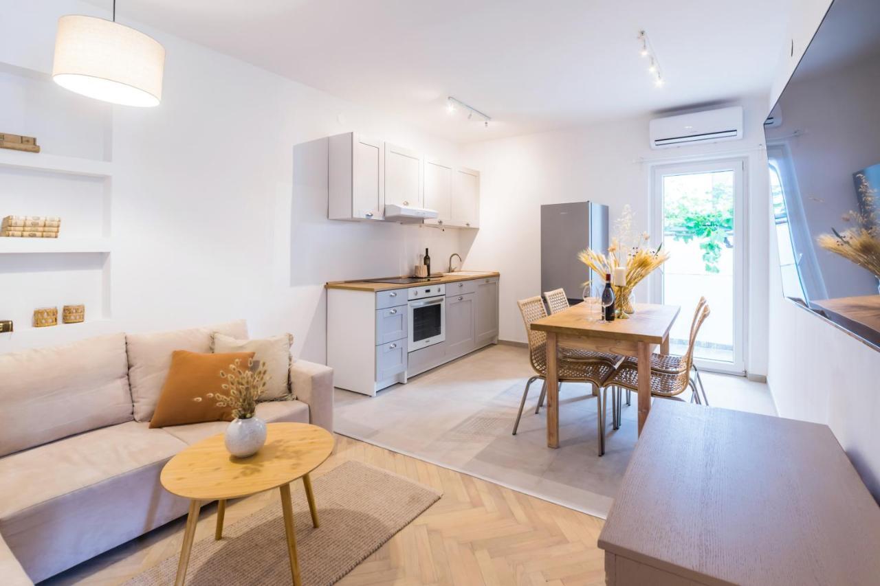 Propela Apartment Bozava